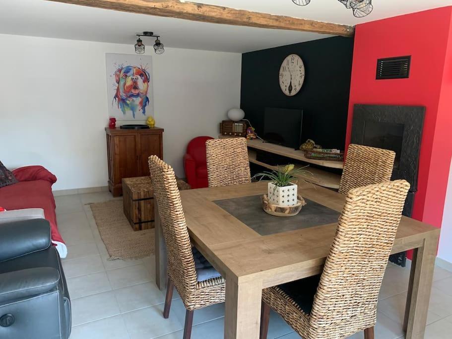 Gite A La Ferme Avec Jacuzzi Et Piscine Chauffee Saint-Felix-de-Tournegat Εξωτερικό φωτογραφία